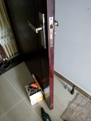 Sửa khóa tay gạt giá rẻ an toàn tại Hà Nội Sửa khóa tay gạt giá rẻ an toàn tại Hà Nội
